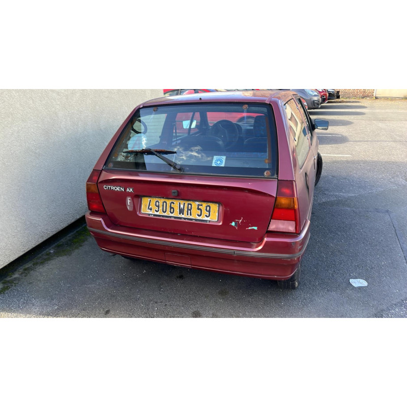 Vitre avant droit CITROEN AX Photo n°11