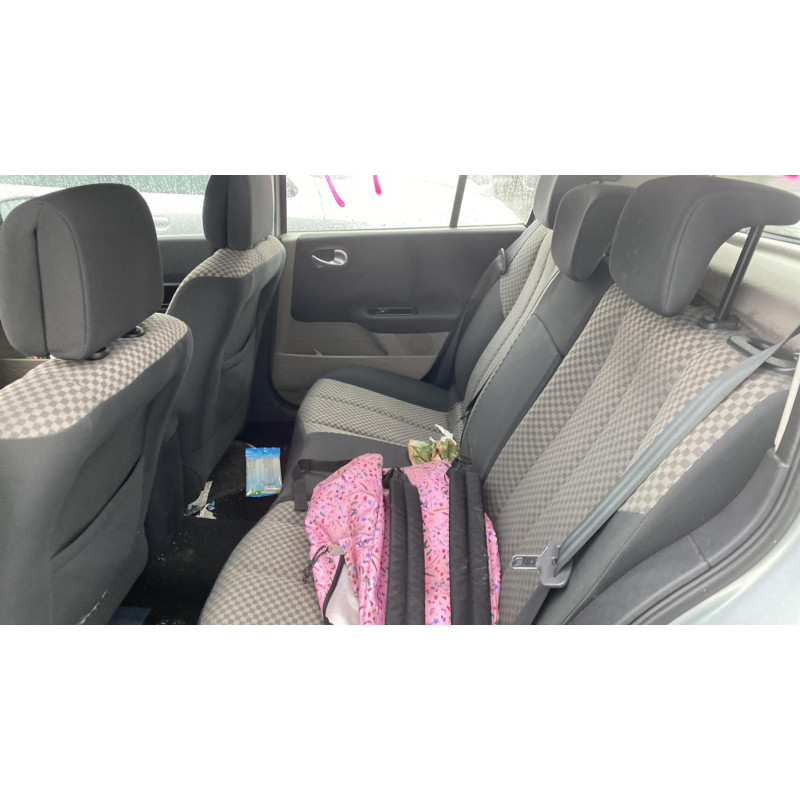 Boitier UCH RENAULT MEGANE 2 Photo n°19