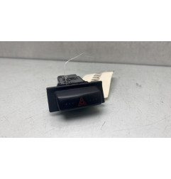 Bouton de warning MAZDA MPV 2