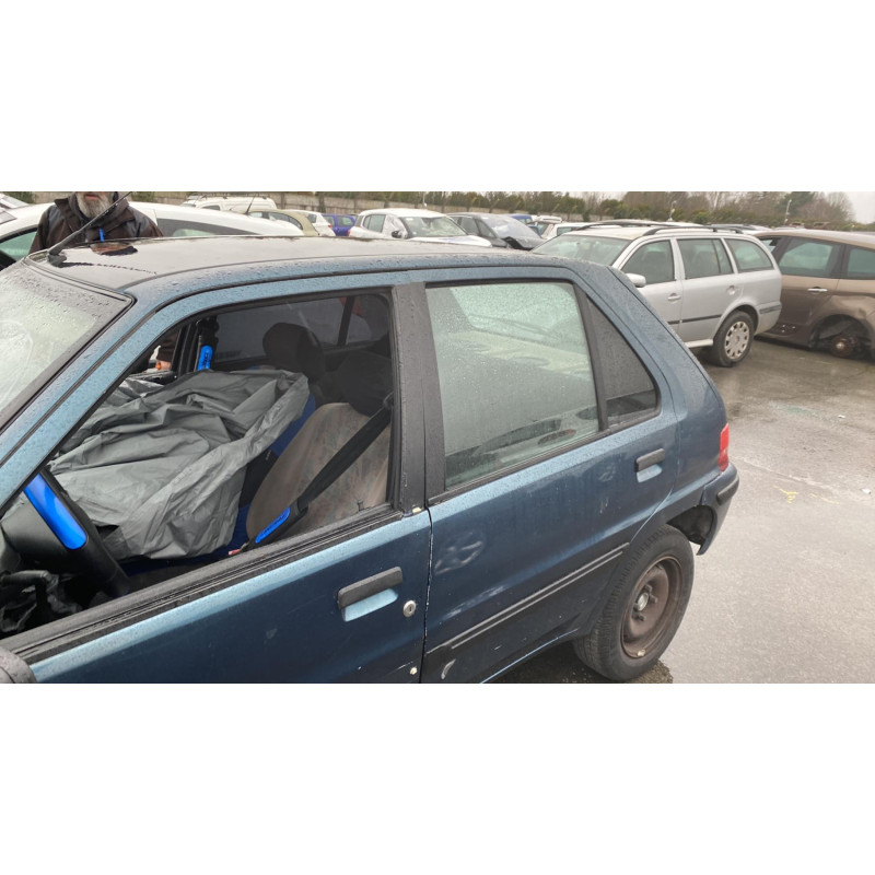 Pare choc avant PEUGEOT 106 Photo n°11