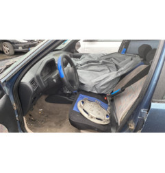 Pare choc avant PEUGEOT 106
