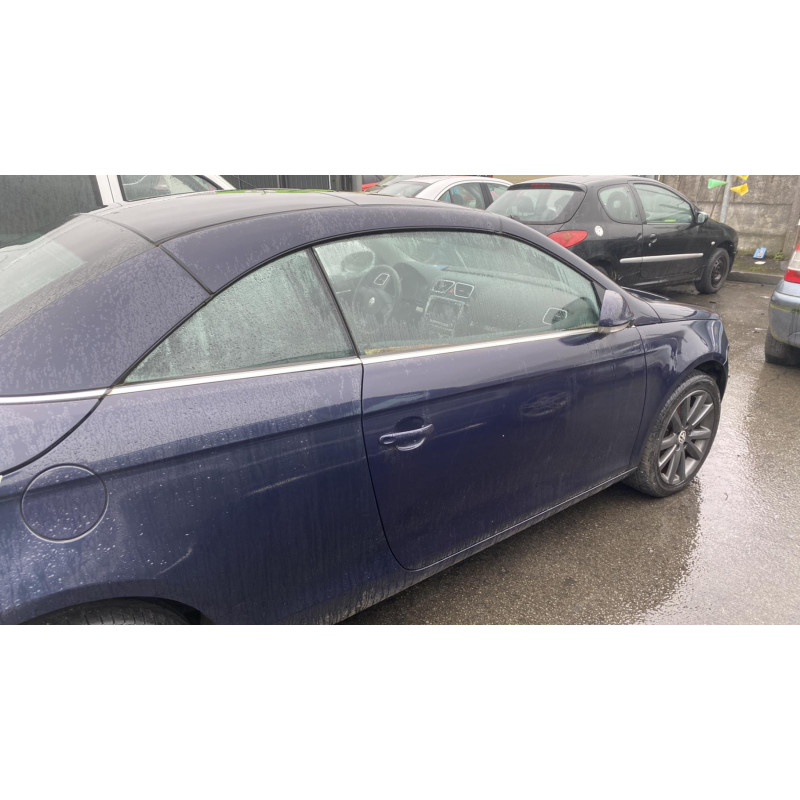 Malle/Hayon arriere VOLKSWAGEN EOS Photo n°14