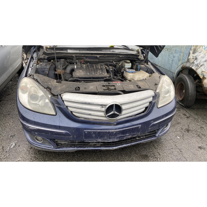 Feu arriere principal droit (feux) MERCEDES CLASSE B 245 Photo n°6
