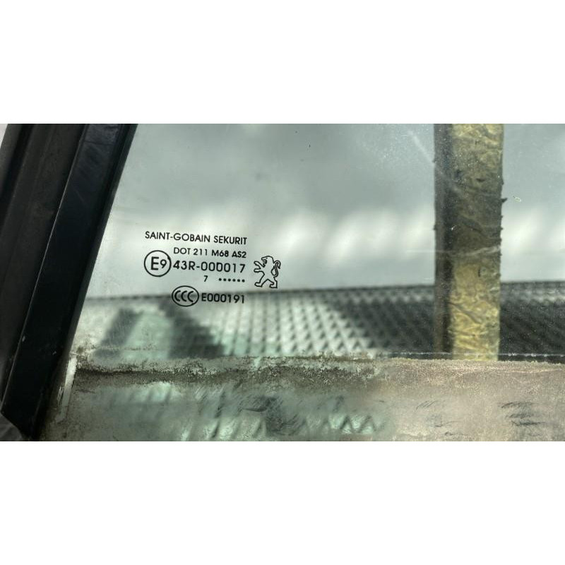 Custode arriere gauche PEUGEOT 207 Photo n°6