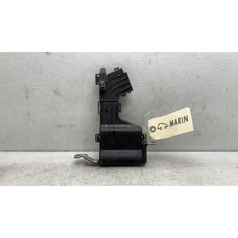 Porte fusible RENAULT MEGANE 3 Photo n°1