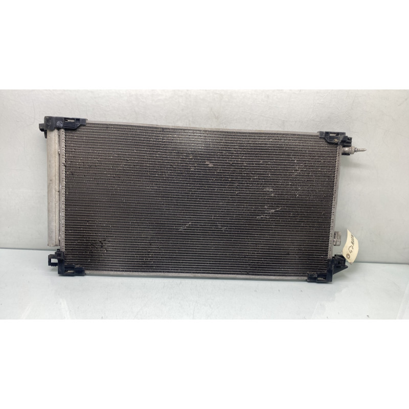 Condenseur de clim TOYOTA PRIUS 4 Photo n°3