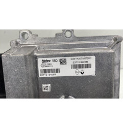Calculateur moteur RENAULT CLIO 4