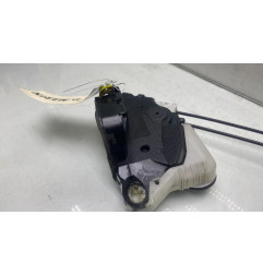 Serrure avant gauche TOYOTA YARIS 3