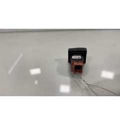 Bouton de warning PEUGEOT 3008 1