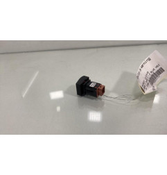 Bouton de warning PEUGEOT 3008 1