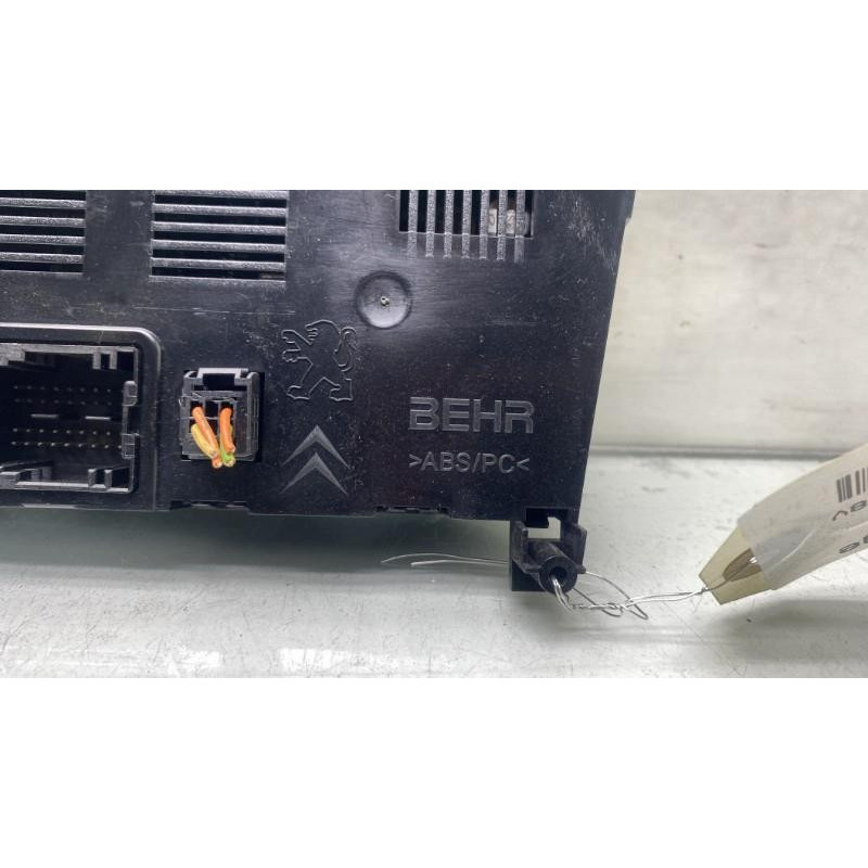 Commande chauffage PEUGEOT 3008 1 Photo n°4