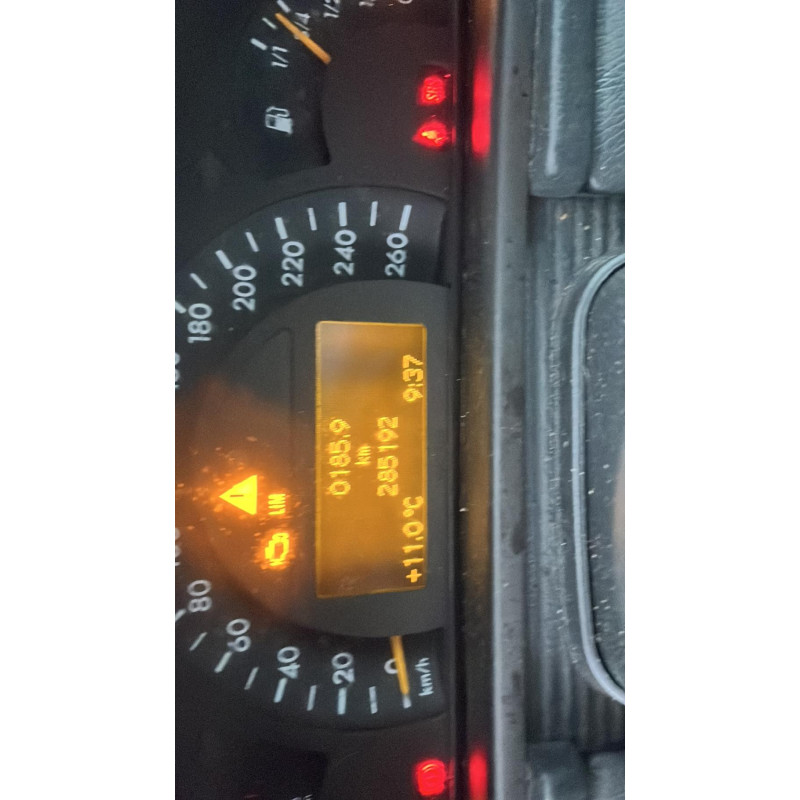 Trappe d'essence MERCEDES CLASSE C 203 Photo n°5