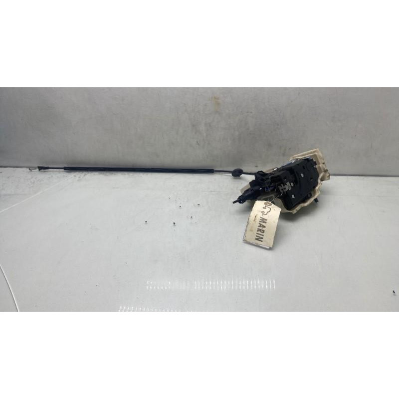Serrure avant droit VOLKSWAGEN GOLF 5 Photo n°3