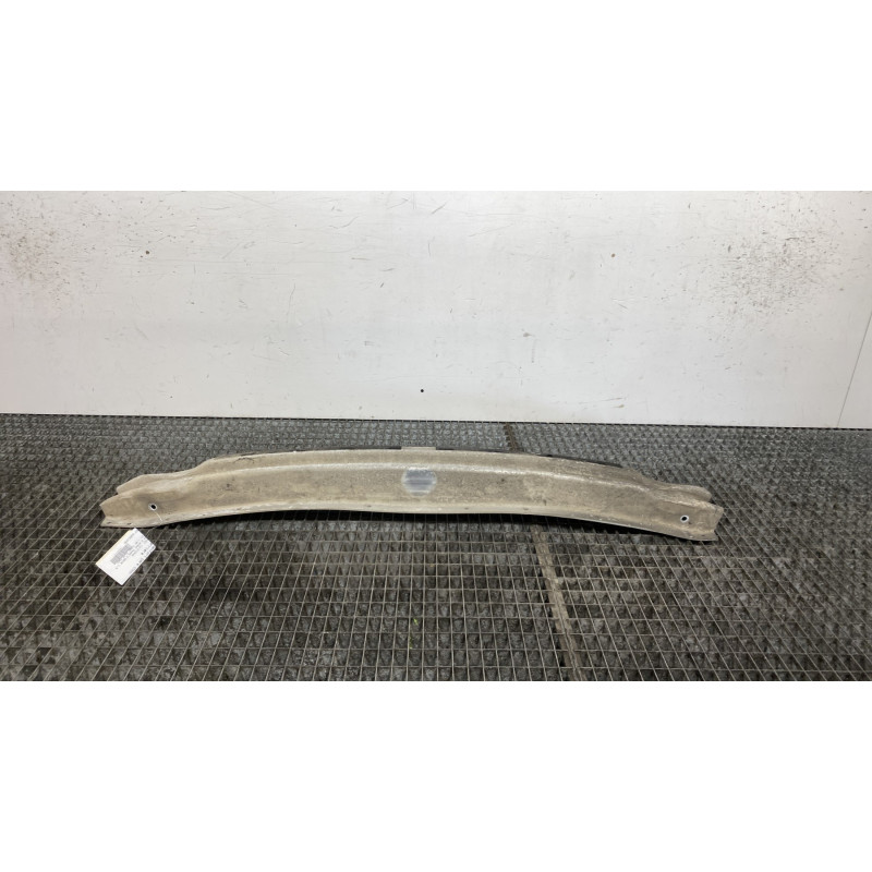 Renfort pare choc arriere (traverse) AUDI A4 2 Photo n°1