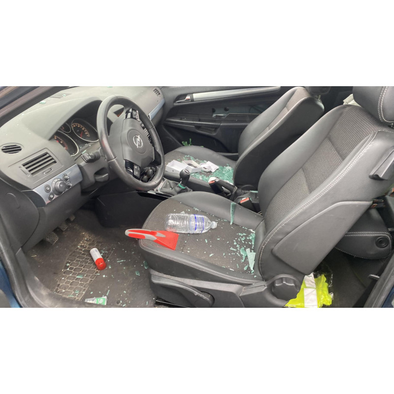 Feu arriere principal droit (feux) OPEL ASTRA H Photo n°9