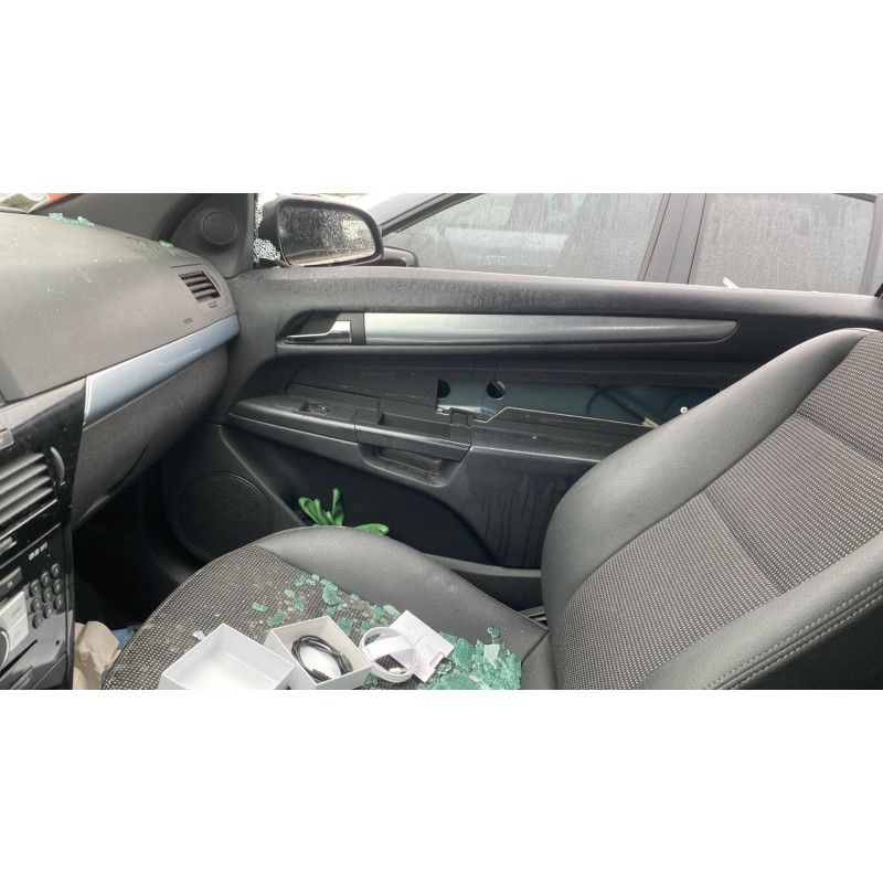 Feu arriere principal droit (feux) OPEL ASTRA H Photo n°10