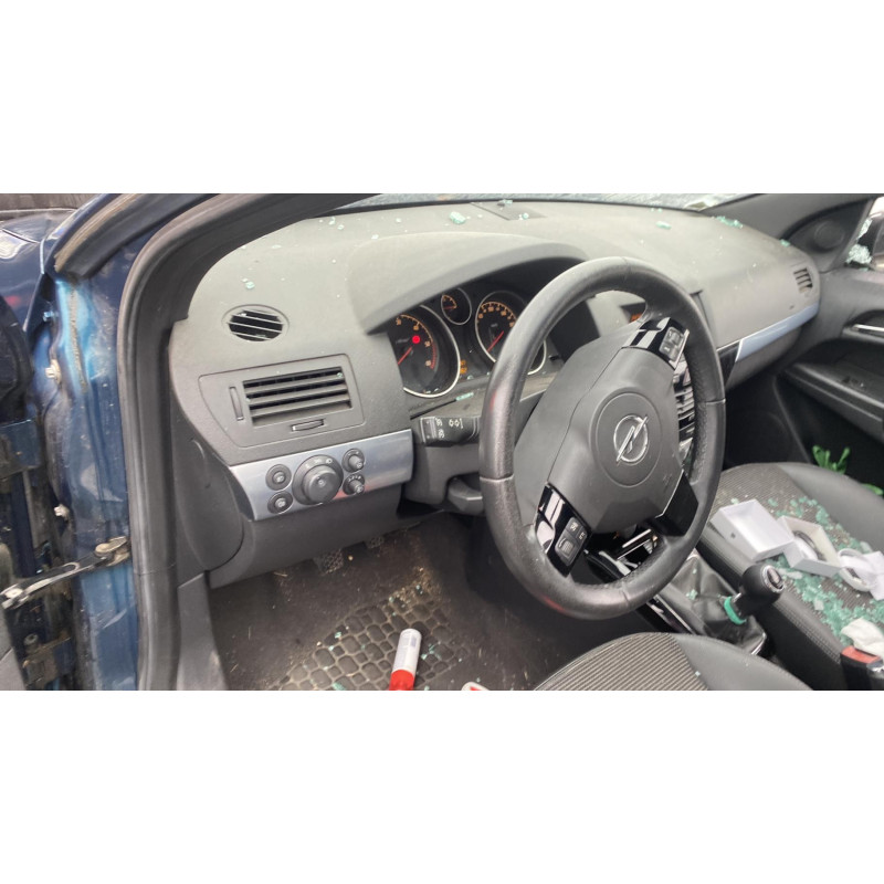 Feu arriere principal droit (feux) OPEL ASTRA H Photo n°15