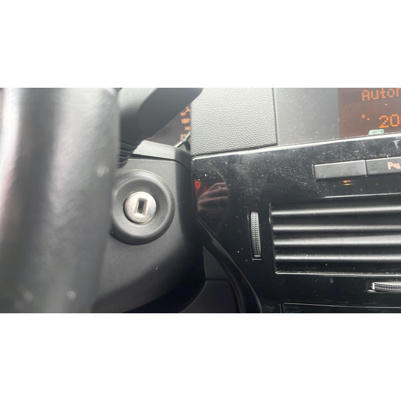 Feu arriere principal droit (feux) OPEL ASTRA H Photo n°20