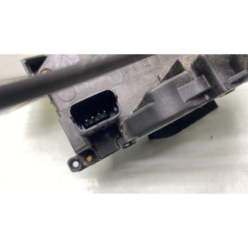 Serrure avant droit RENAULT CLIO 3 Photo n°4