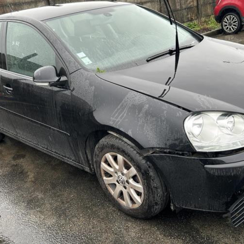 Poignee interieur arriere gauche VOLKSWAGEN GOLF 5 Photo n°4