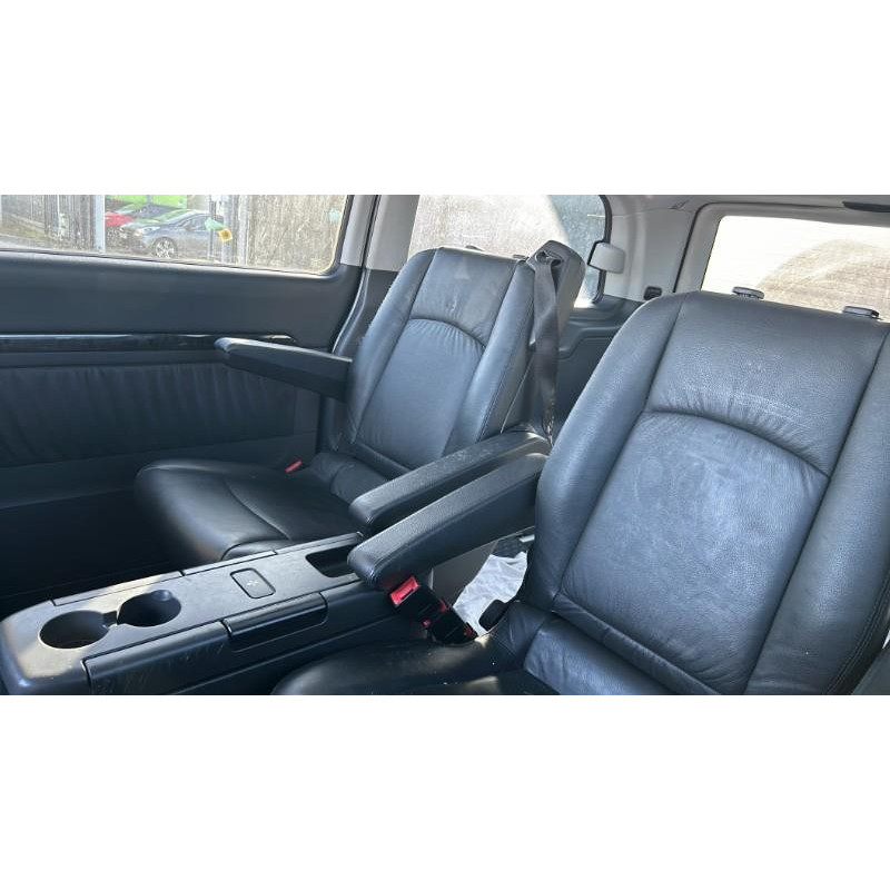 Verin de coffre MERCEDES VIANO 639 Photo n°16