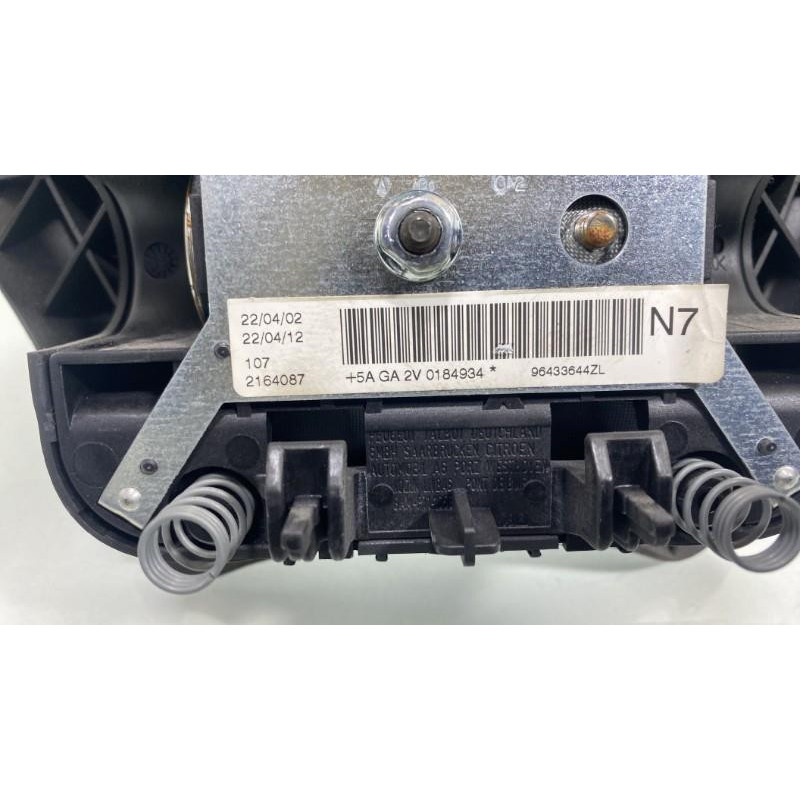 Air bag conducteur CITROEN XSARA Photo n°3