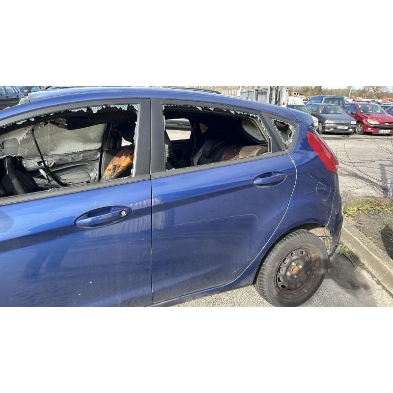 Poignee porte arriere gauche FORD FIESTA 6 Photo n°13