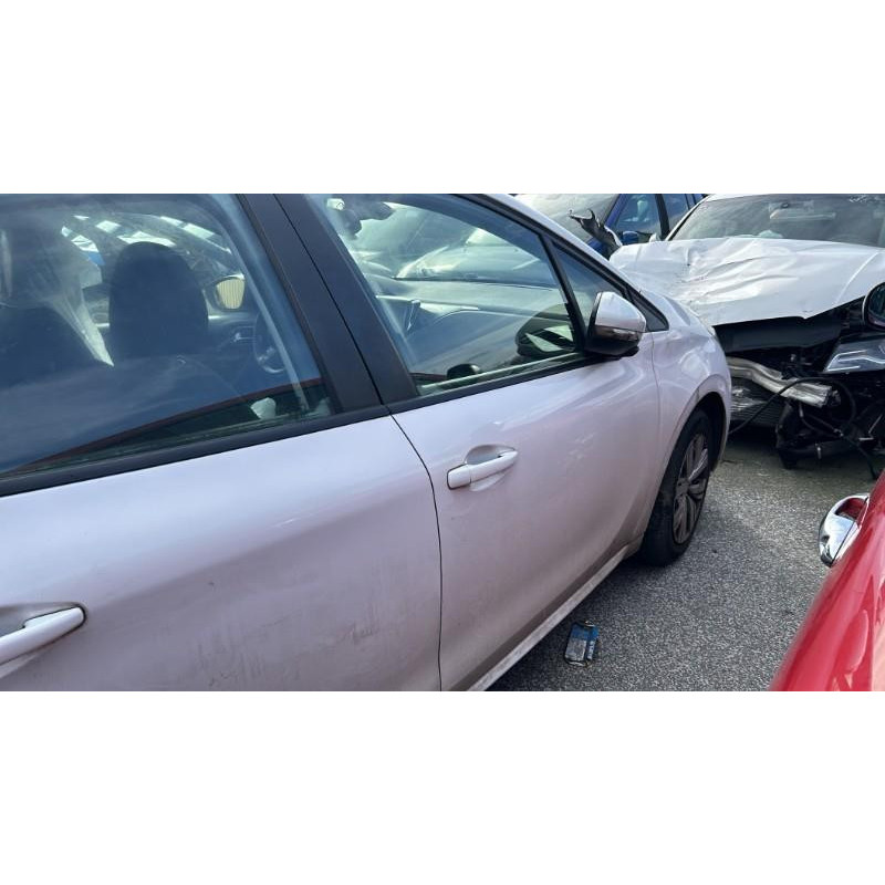 Attache ceinture avant droit PEUGEOT 208 1 Photo n°16