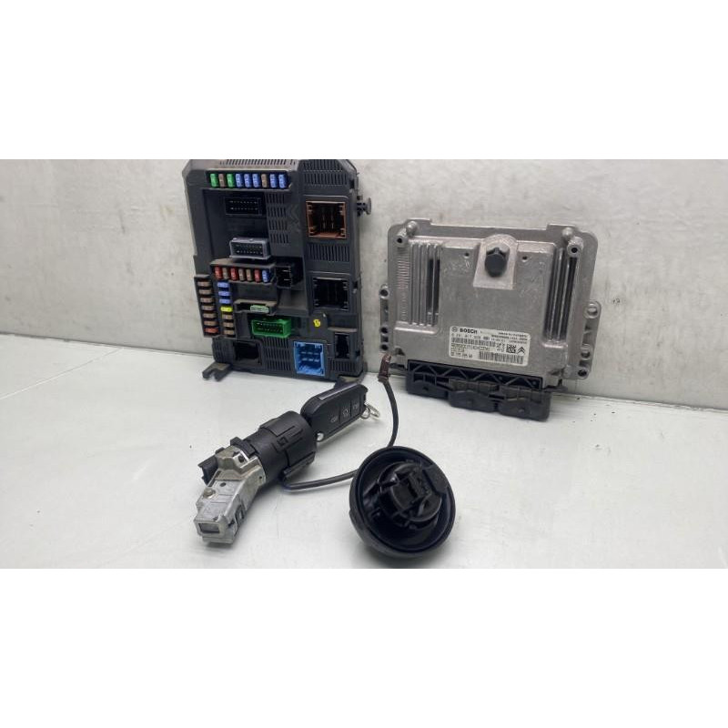 Kit de demarrage PEUGEOT 208 1 Photo n°4