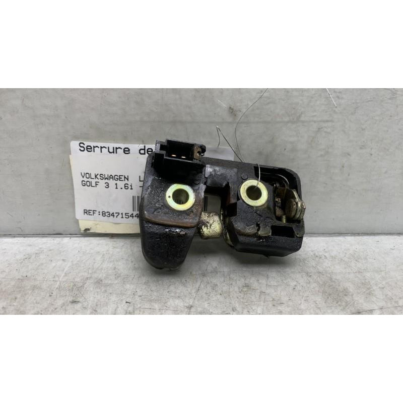Serrure de coffre VOLKSWAGEN GOLF 3 Photo n°1