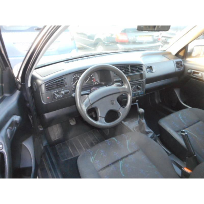 Serrure de coffre VOLKSWAGEN GOLF 3 Photo n°7