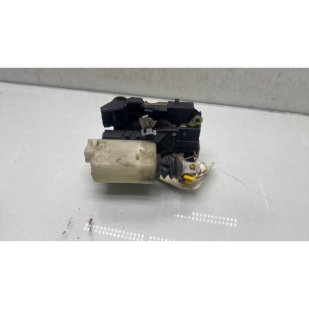 Serrure avant droit RENAULT KANGOO 1