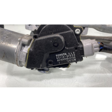 Moteur essuie glace avant TOYOTA VERSO