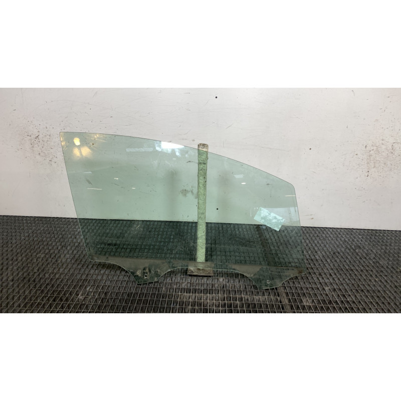 Vitre avant droit FORD B-MAX Photo n°1