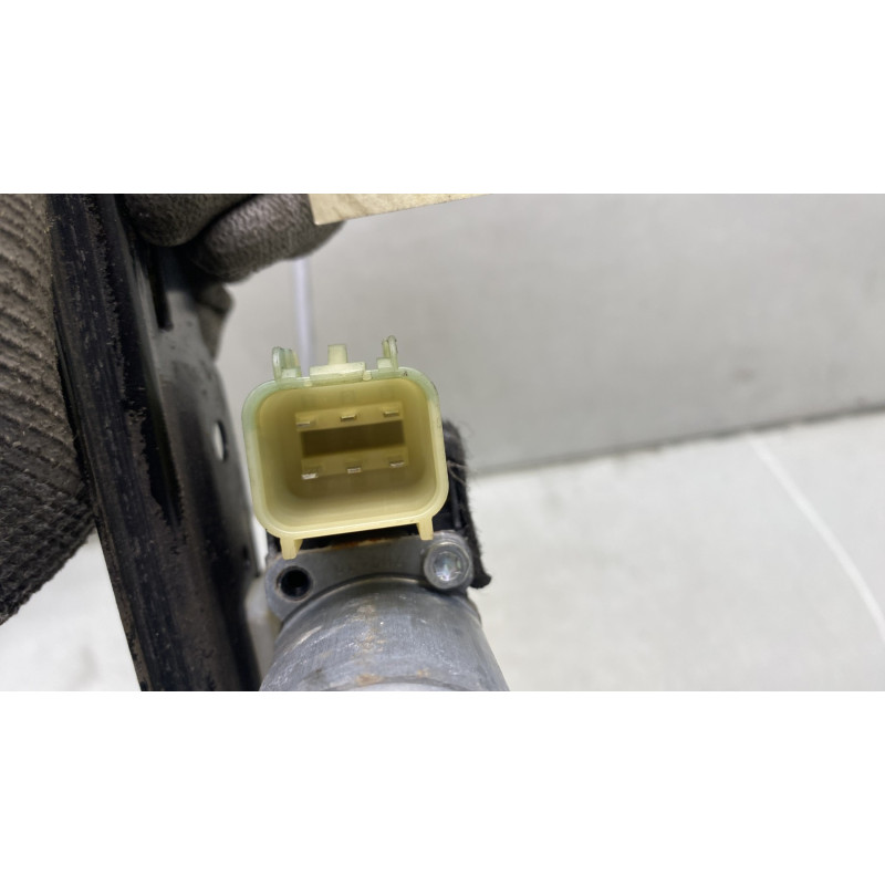 Leve vitre electrique avant gauche FORD B-MAX Photo n°6