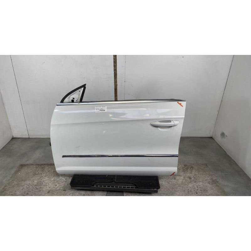 Porte avant gauche VOLKSWAGEN PASSAT 5 Photo n°1