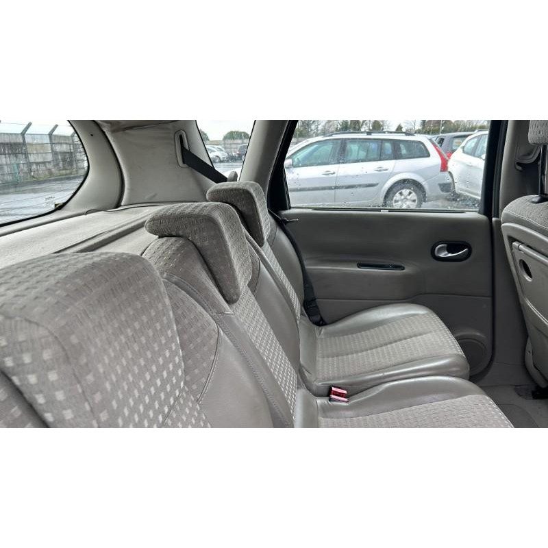 Boitier UCH RENAULT SCENIC 2 Photo n°11