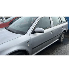 Feu arriere principal droit (feux) SKODA OCTAVIA 1