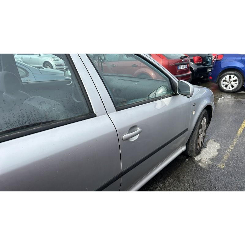 Feu arriere principal droit (feux) SKODA OCTAVIA 1 Photo n°17