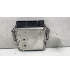 Calculateur moteur RENAULT CLIO 4