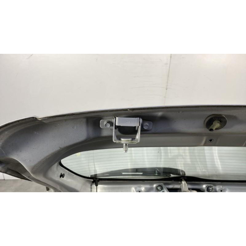 Malle/Hayon arriere KIA RIO 3 Photo n°9