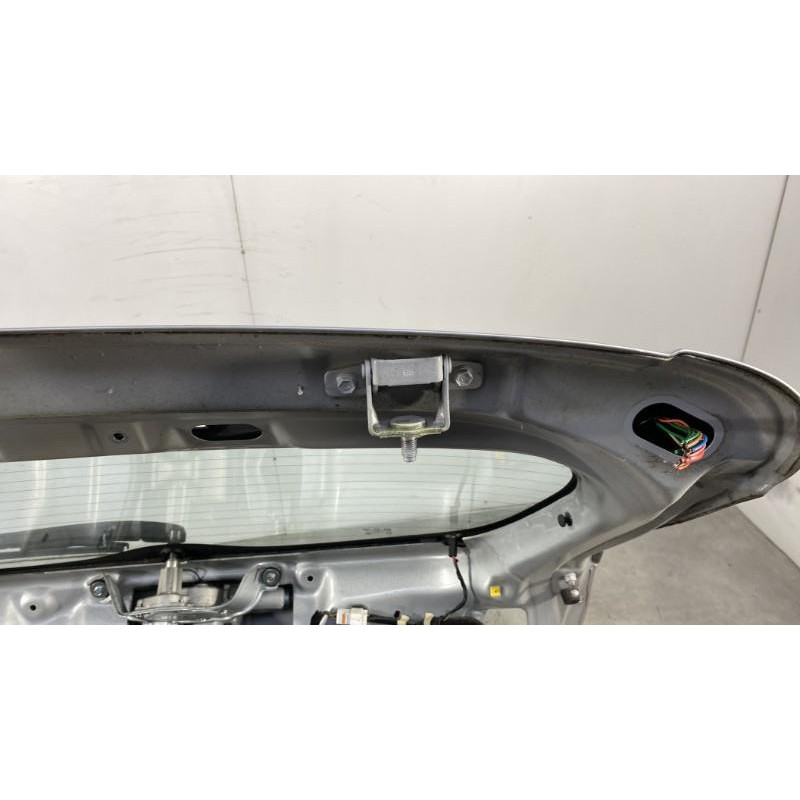 Malle/Hayon arriere KIA RIO 3 Photo n°11