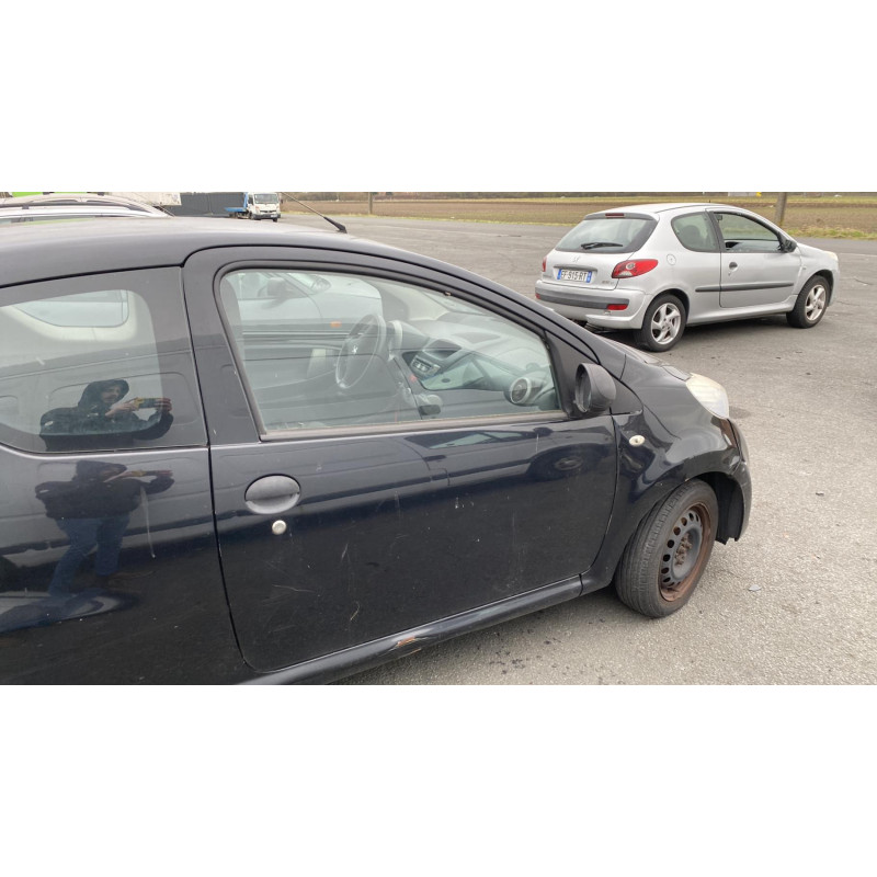 Serrure avant gauche PEUGEOT 107 Photo n°4