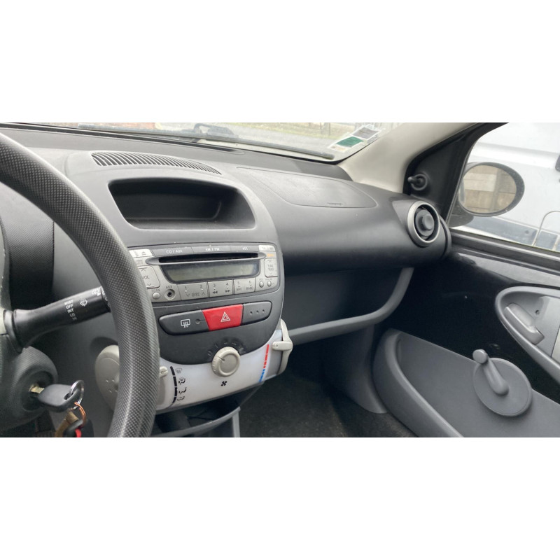 Serrure avant gauche PEUGEOT 107 Photo n°5