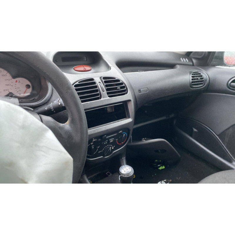 Calculateur moteur PEUGEOT 206 Photo n°7