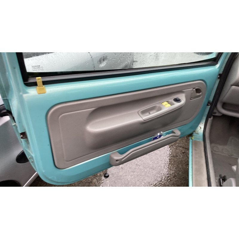 Calculateur moteur RENAULT TWINGO 1 Photo n°9