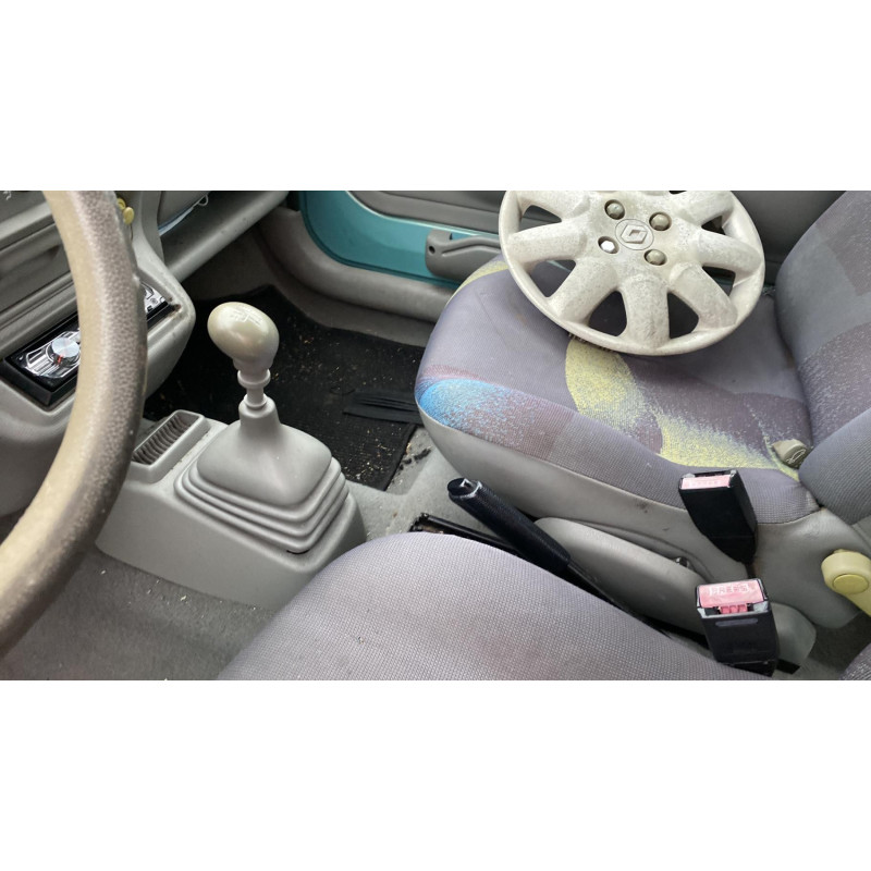 Calculateur moteur RENAULT TWINGO 1 Photo n°20