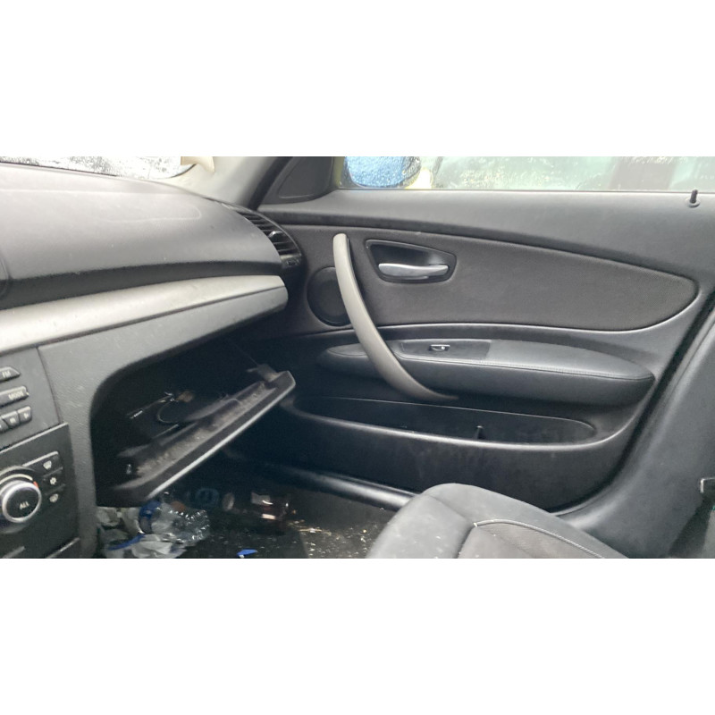 Calandre BMW SERIE 1 E87 Photo n°16