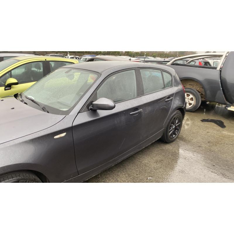Calandre BMW SERIE 1 E87 Photo n°19