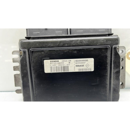 Calculateur moteur RENAULT CLIO 2 Photo n°1